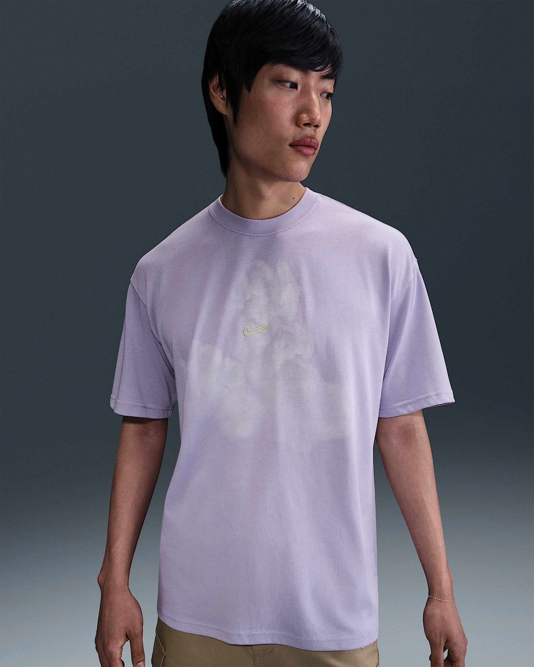 Nike Max90 T-Shirt: Retro-Style Komfort – Dein Klassiker für jeden Tag!