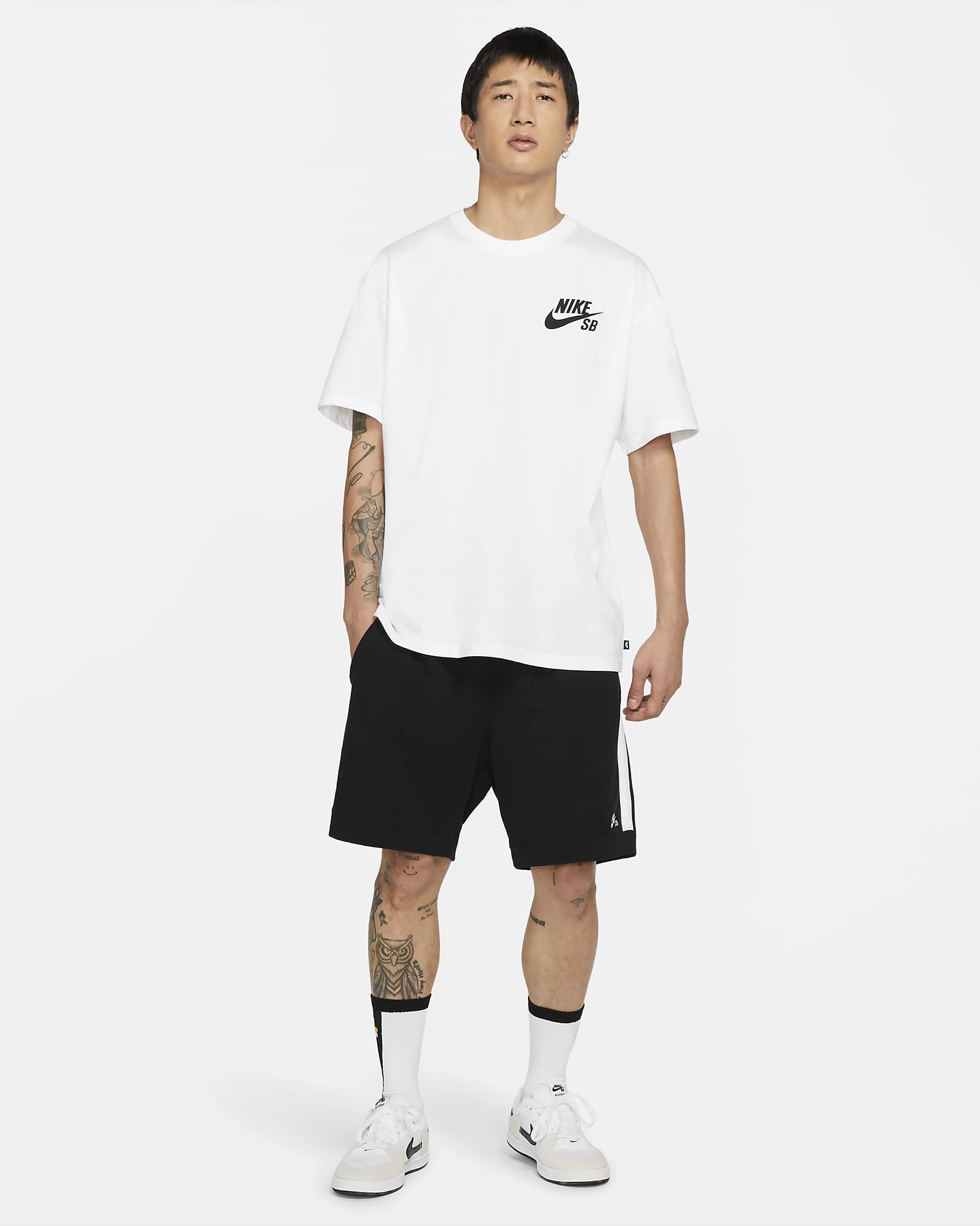 Nike SB Logo Skate T-Shirt – Dein Stil, Dein Flow!
